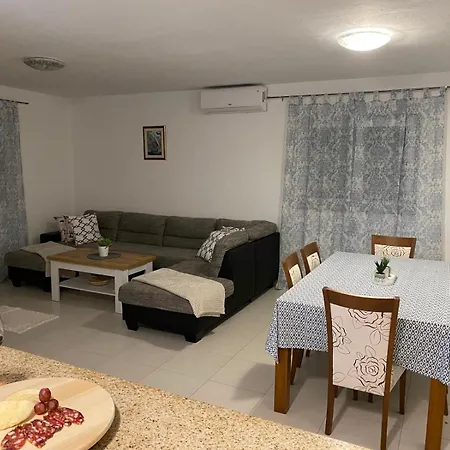 Summer House Casa vacanze Vrsi