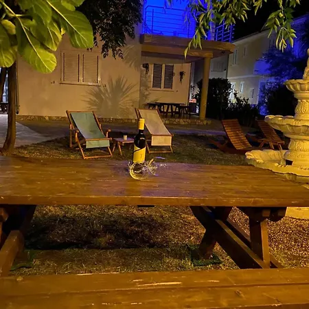 Дом отдыха Summer House Врси