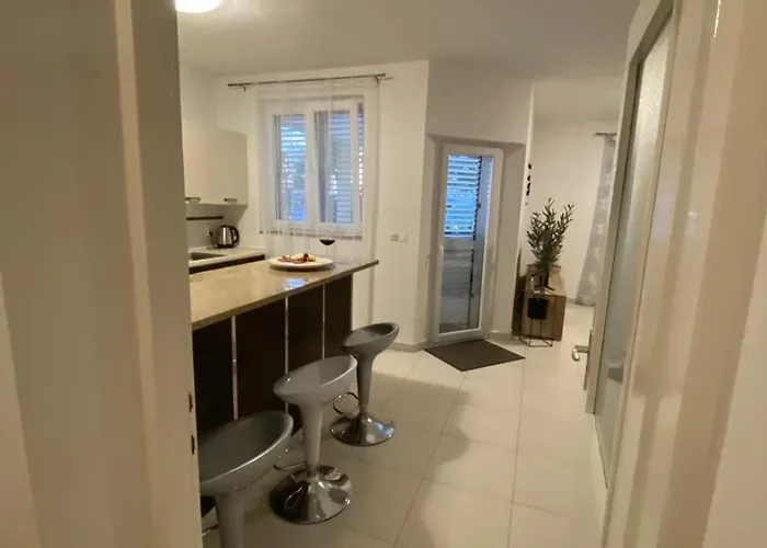 Дом отдыха Summer House Врси