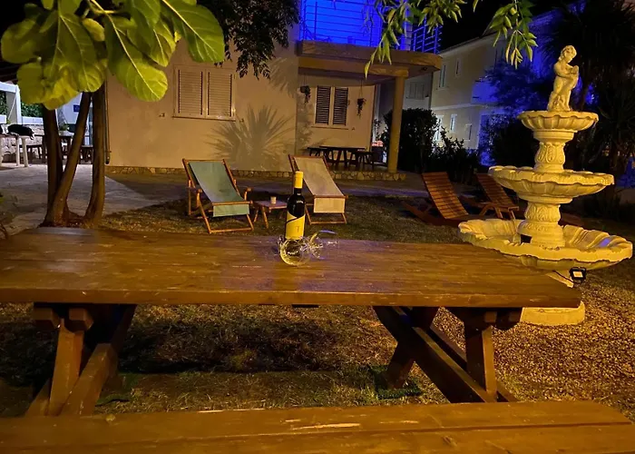 Дом отдыха Summer House Врси