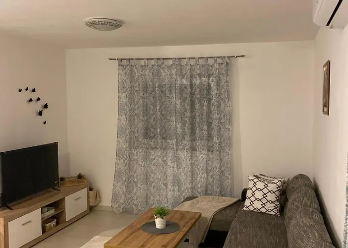 Дом отдыха Summer House Врси