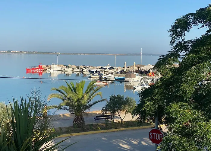 Дом отдыха Summer House Врси